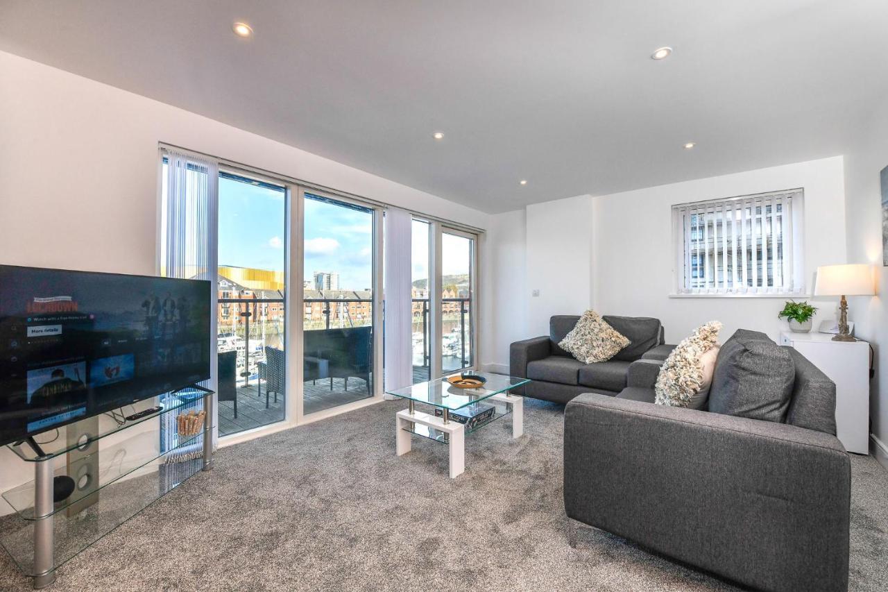 Just Stay Wales - Meridian Wharf, Marina View - 2 Bed Apartment Swansea Esterno foto